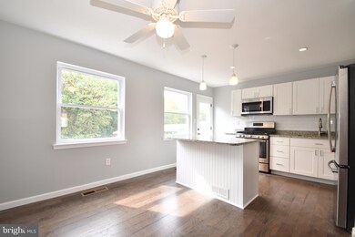 754 Seawall Rd, Essex, MD 21221 - photo 4