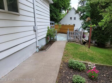 316 N Everett Ave, Scranton, PA 18504 - photo 6