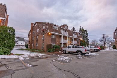 86 Beacon St unit 3, Lawrence, MA 01843 - photo 4