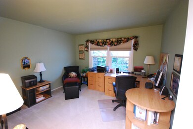 4 Regal Ct, Holmdel, NJ 07733 - photo 7