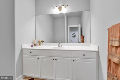 9811 Anvil Ct, Perry Hall, MD 21128 - photo 6