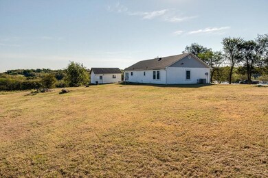 205 Bluffview Ln, Corsicana, TX 75109 - photo 7