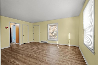 1221 E 25th Ave, Kansas City, MO 64116 - photo 5