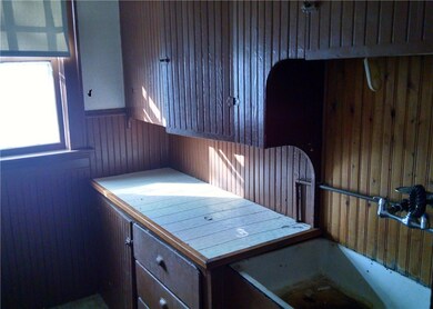 60 4th Ave, Woonsocket, RI 02895 - photo 5