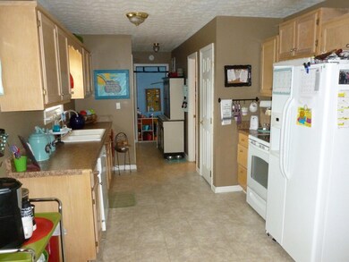 49 Lavergne St, Manchester, TN 37355 - photo 4