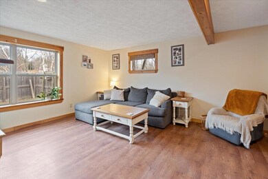 Living/Bedroom