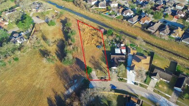 3666 Abinger Ln, Houston, TX 77088 - photo 3