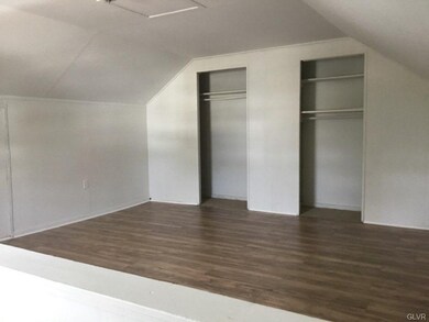 432 N Railroad St, Allentown, PA 18102 - photo 6