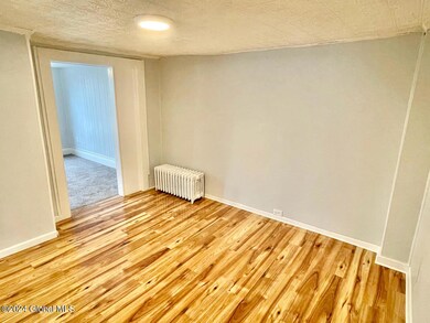 20 Paine St, Troy, NY 12183 - photo 6