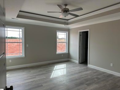 640 Hammett Rd, Wellford, SC 29385 - photo 6