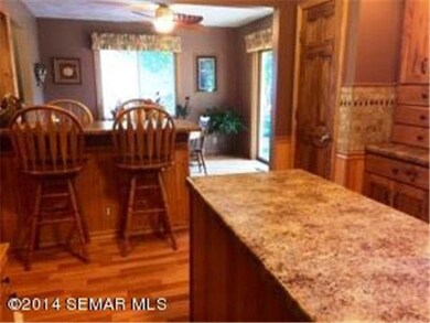 910 Spicer Rd, Albert Lea, MN 56007 - photo 5