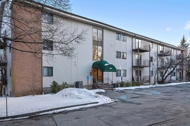 307A Amherst St unit 15, Nashua, NH 03063 - photo 6