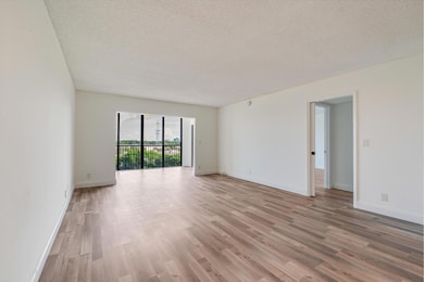 Cypress Bend unit 604, Pompano Beach, FL 33069 - photo 5