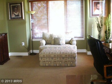 8 Harwick Ct, Baltimore, MD 21209 - photo 4