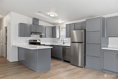 10324 Delphi Rd SW unit 8, Olympia, WA 98512 - photo 2