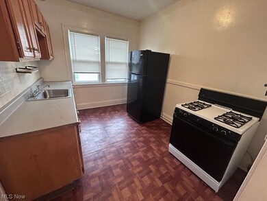 3407 Altamont Ave unit 2nd Floor, Cleveland, OH 44118 - photo 4