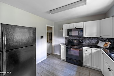 1231 Sumner Ave, Schenectady, NY 12309 - photo 5