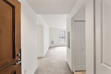 Rollins Square Condominium unit D117, Boston, MA 02118 - photo 3