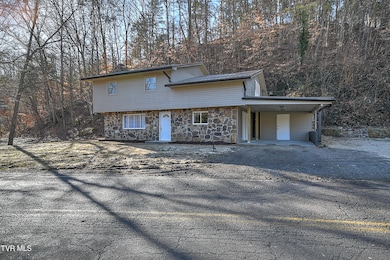 4221 Reservoir Rd CP-3