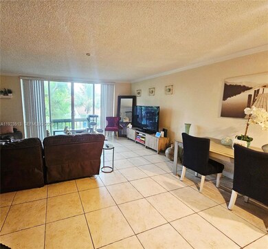 Lafayette Condominiums unit 10, Coral Springs, FL 33065 - photo 2