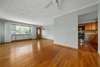 1025 Racine Ave, Columbus, OH 43204 - photo 2