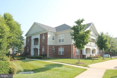 42432 Hollyhock Terrace unit 102, Ashburn, VA 20148 - photo 2