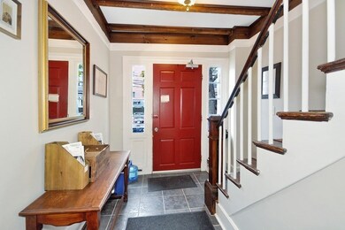 10 Swan St unit 1, Arlington, MA 02476 - photo 2