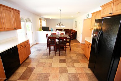 Eat in Kitchen
