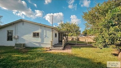 14 Rio Grande Ave unit Rear, Brownsville, TX 78520 - photo 2