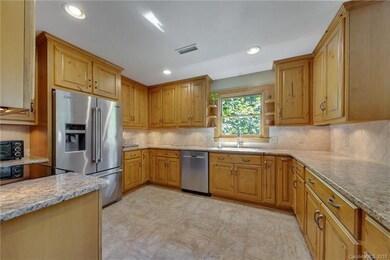 587 Rainbow Cir, Lake Lure, NC 28746 - photo 7