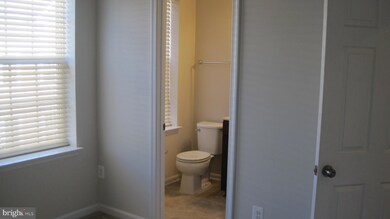 7171 Brick Kiln Cir, Beltsville, MD 20705 - photo 5