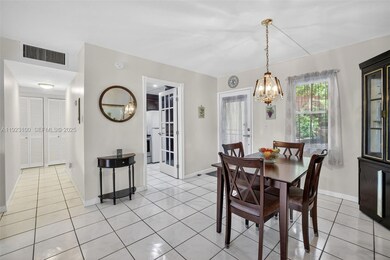 2841 Somerset Dr unit 106, Lauderdale Lakes, FL 33311 - photo 2