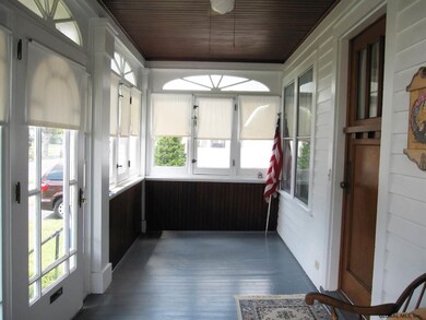 33 Dartmouth St, Albany, NY 12209 - photo 5