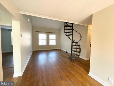 3052 S Buchanan St unit C2, Arlington, VA 22206 - photo 7