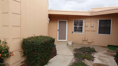 10528 W Palmeras Dr, Sun City, AZ 85373 - photo 5