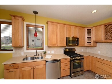 Gas range/oven, dishwasher, microwave and refriger