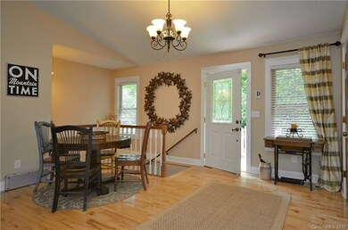 Welcoming Foyer!