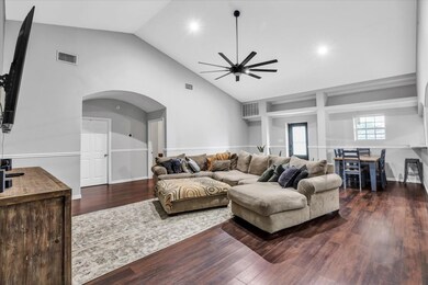 8718 Harvest Acres Dr, Manvel, TX 77578 - photo 7