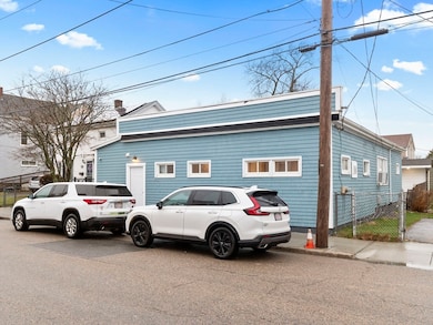 218 Hamlet St, Fall River, MA 02724 - photo 5