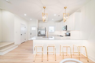 556 Leesville Rd unit 302, Lynchburg, VA 24502 - photo 4