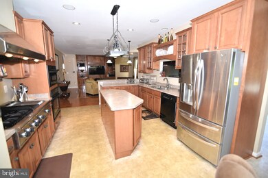 6415 Hard Bargain Cir, Indian Head, MD 20640 - photo 4