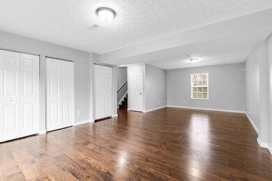 5697 Mouzon Dr, Columbus, OH 43232 - photo 7