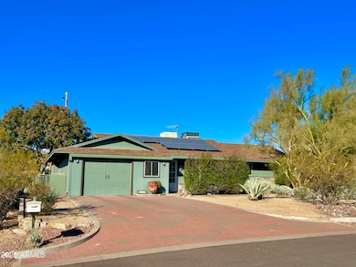 Beautifully paved front driveway
