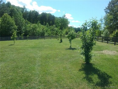 215 Cedar Creek Rd, Louisa, VA 23093 - photo 5