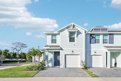 5719 SE Edgewater Cir, Stuart, FL 34997 - photo 2