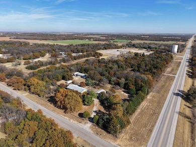 42968 S County Road 264, Ringwood, OK 73768 - photo 2