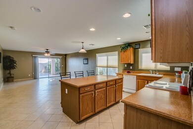Kitchen (2)