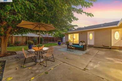 2320 Sandpiper Way, Pleasanton, CA 94566 - photo 6