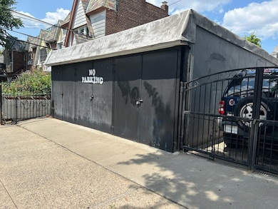 48-36 90th St, Elmhurst, NY 11373 - photo 4