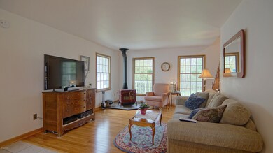 5072 Olive Branch Rd, Three Oaks, MI 49128 - photo 3